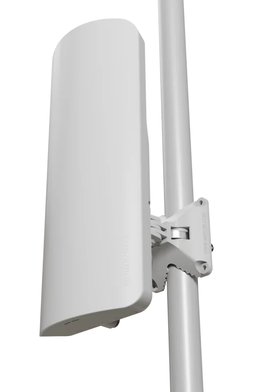 MikroTik mANTBox ax 15s